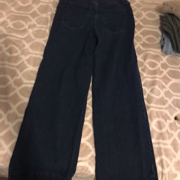 Universal Thread size 4 jeans - Picture 3 of 4